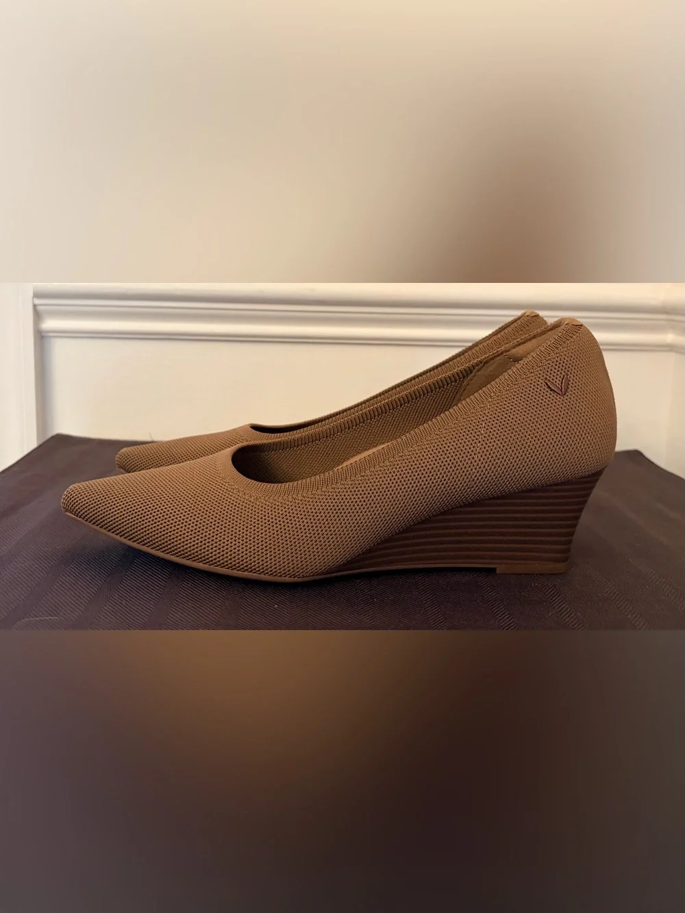 VIVAIA Wedge 2.0 ARIA Pointed Toe Brown Knit Comfort Heels Size 8.5 US 39EU NEW